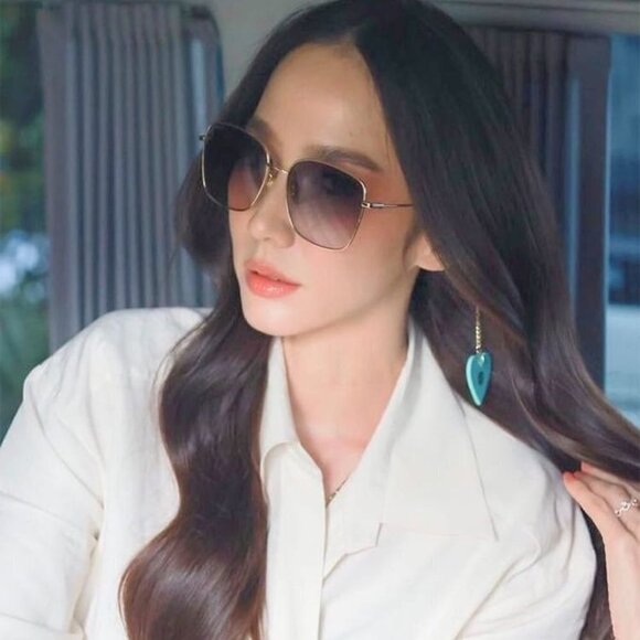 New! GUCCI Sunglasses GG1030SK 003, Authentic - Picture 2 of 15